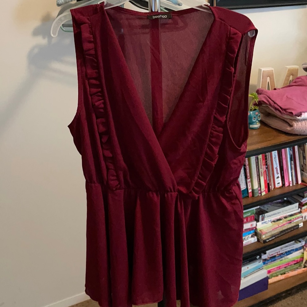 NWOT Burgundy blouse from Boohoo size 16
